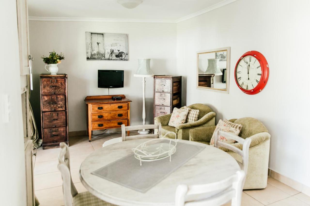 סטלנבוש Knorhoek Country Guesthouse מראה חיצוני תמונה