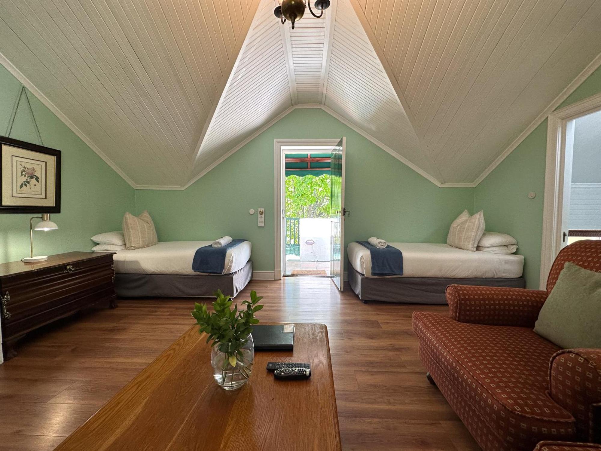 סטלנבוש Knorhoek Country Guesthouse מראה חיצוני תמונה