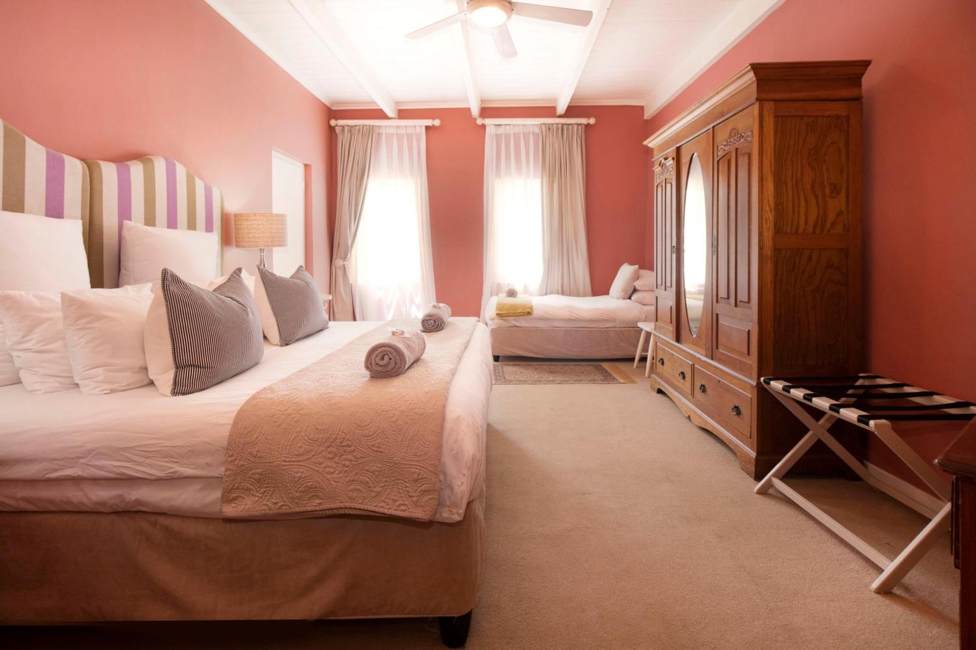 סטלנבוש Knorhoek Country Guesthouse מראה חיצוני תמונה