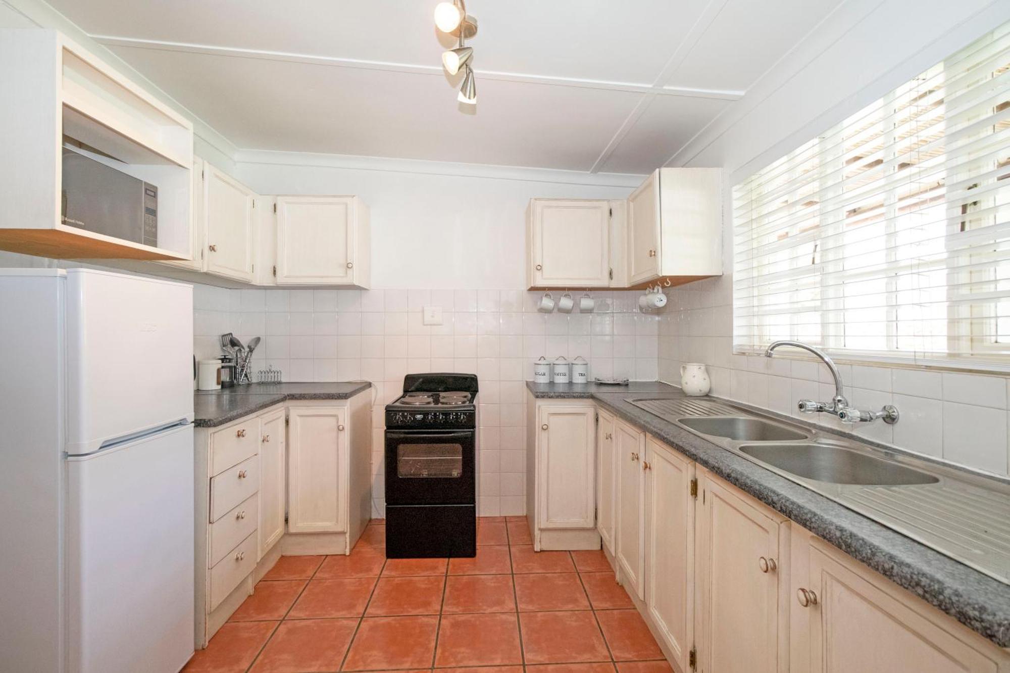 סטלנבוש Knorhoek Country Guesthouse מראה חיצוני תמונה