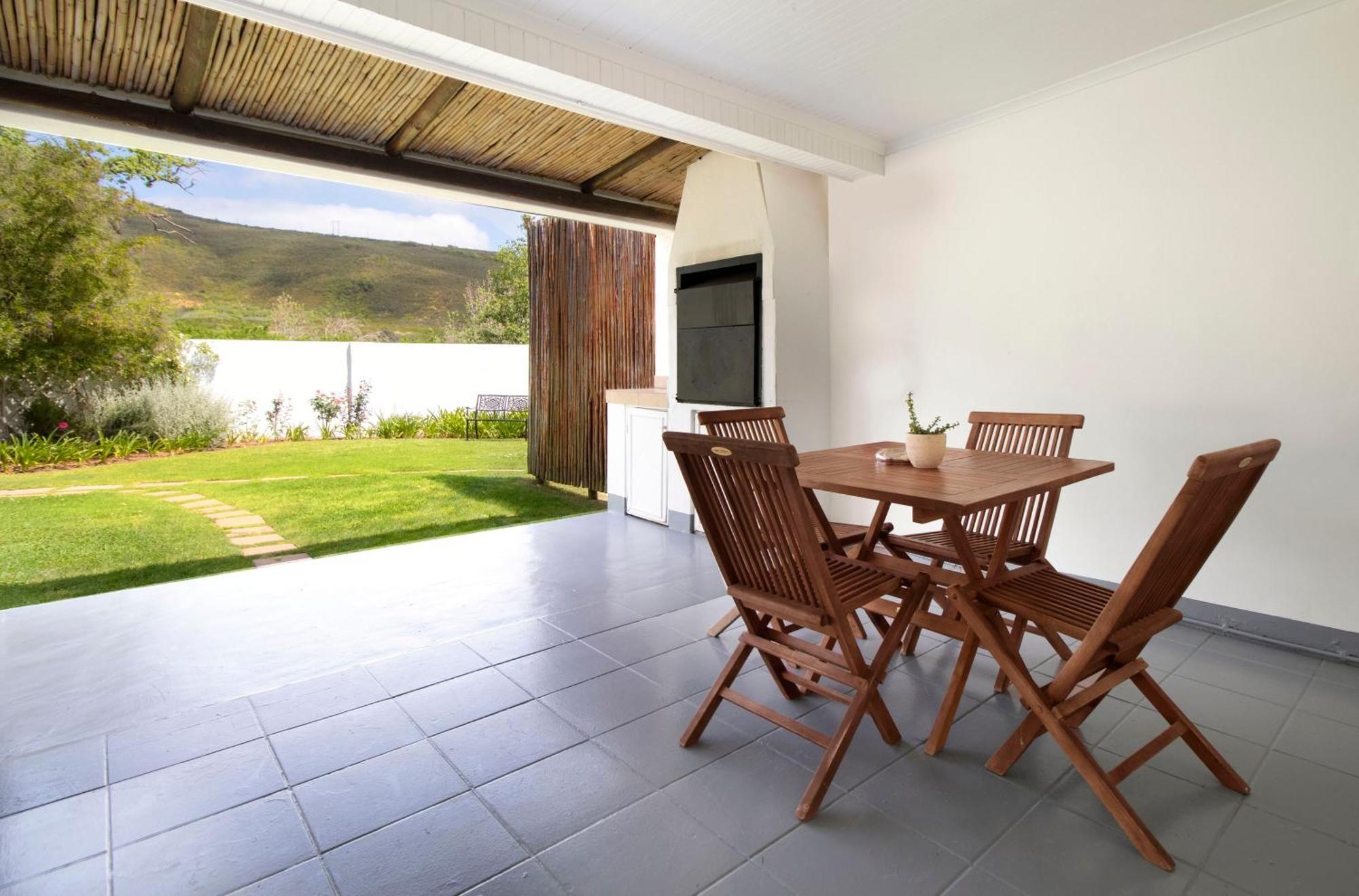 סטלנבוש Knorhoek Country Guesthouse מראה חיצוני תמונה